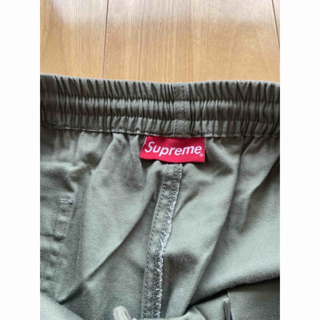 Supreme(シュプリーム)のSupreme 20AW Military Twill Short オリーブ M メンズのパンツ(ショートパンツ)の商品写真