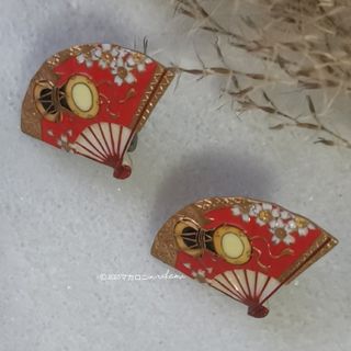 俊兼vintageイヤリング　鼓と桜　春　赤