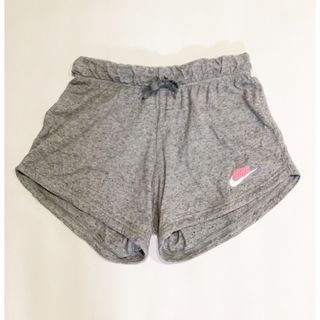 ナイキ(NIKE)のNIKE ショートパンツ(パンツ/スパッツ)