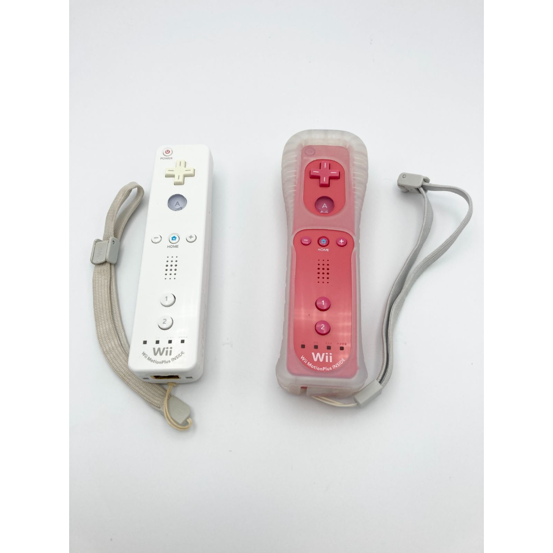 中古 Wii本体(シロ) Wiiリモコンプラス2個、Wiiパーティ同梱の 中古 Wii本体(シロ) Wiiリモコンプラス2個、Wiiパーティ同梱の