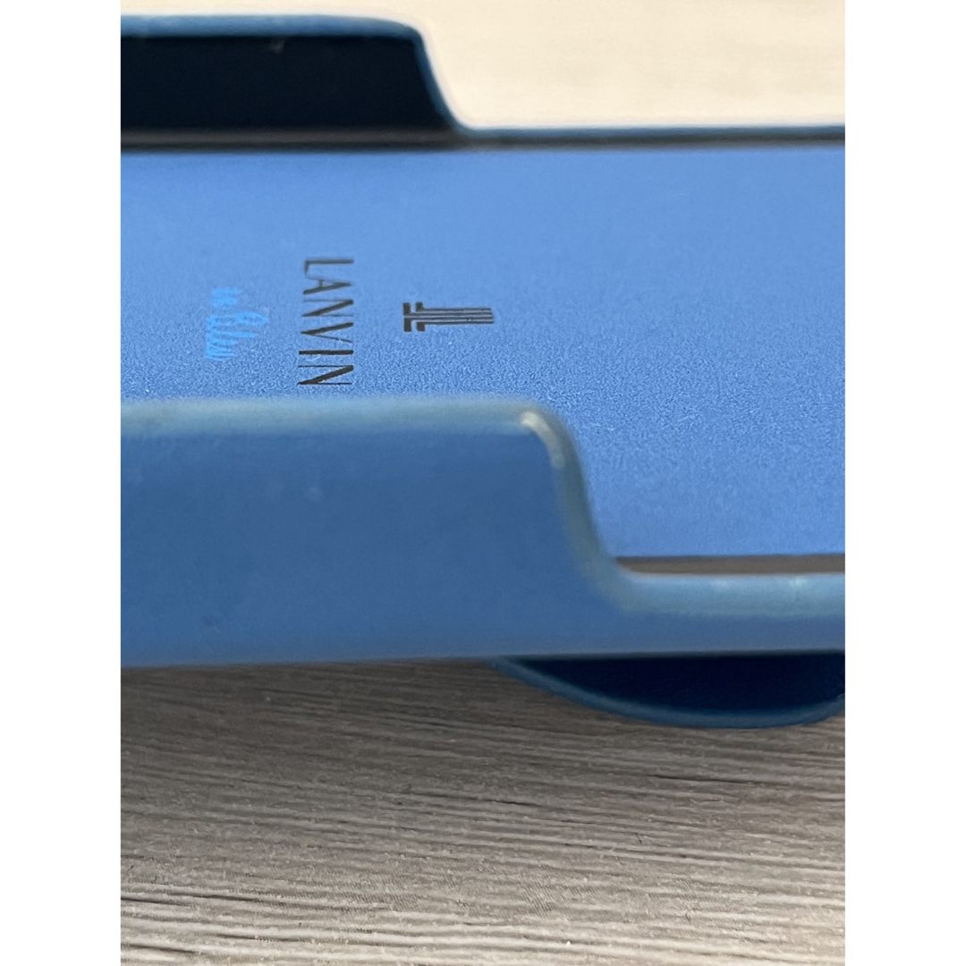 LANVIN en Bleu(ランバンオンブルー)のランバンオンブルー スマホケース iPhone14 スマホ/家電/カメラのスマホアクセサリー(iPhoneケース)の商品写真