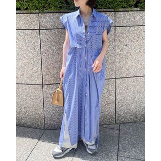 ザラ(ZARA)のZARA　ストライプ柄ポプリンワンピース　Mサイズ　ブルー(ロングワンピース/マキシワンピース)