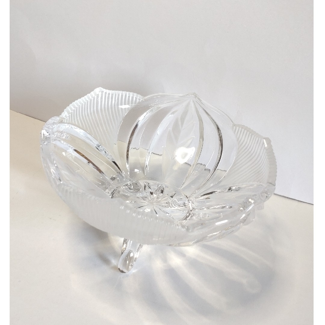 レトロ ガラスボウル/サラダボウル ◆猫脚 ガラス製 鉢 深鉢 フルーツ