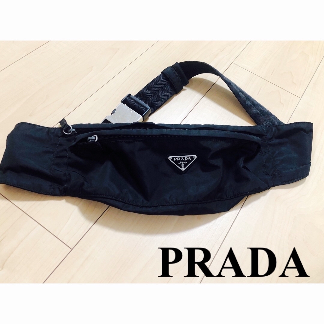 ☆美品☆プラダ PRADA ボディバッグ ブラック ナイロン-