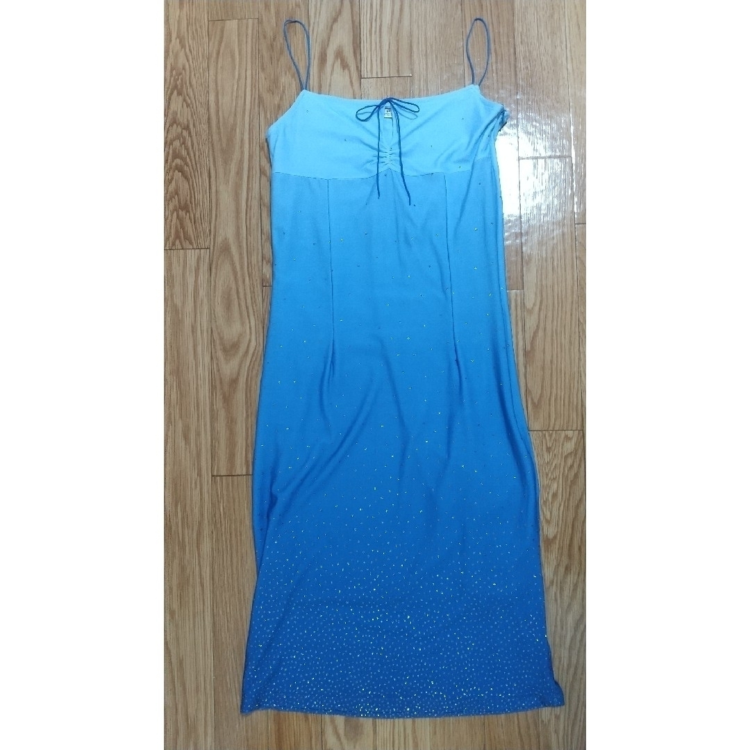 サマードレス　ワンピース　９号　M　ブルーと水色のグラデーション レディースのワンピース(ひざ丈ワンピース)の商品写真