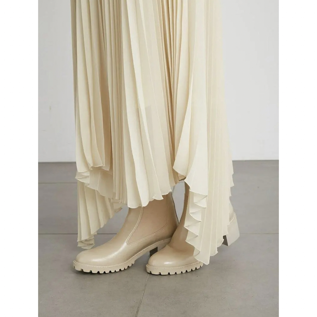 Lily Brown(リリーブラウン)のLily brown ヘムラインプリーツスカート レディースのスカート(ロングスカート)の商品写真