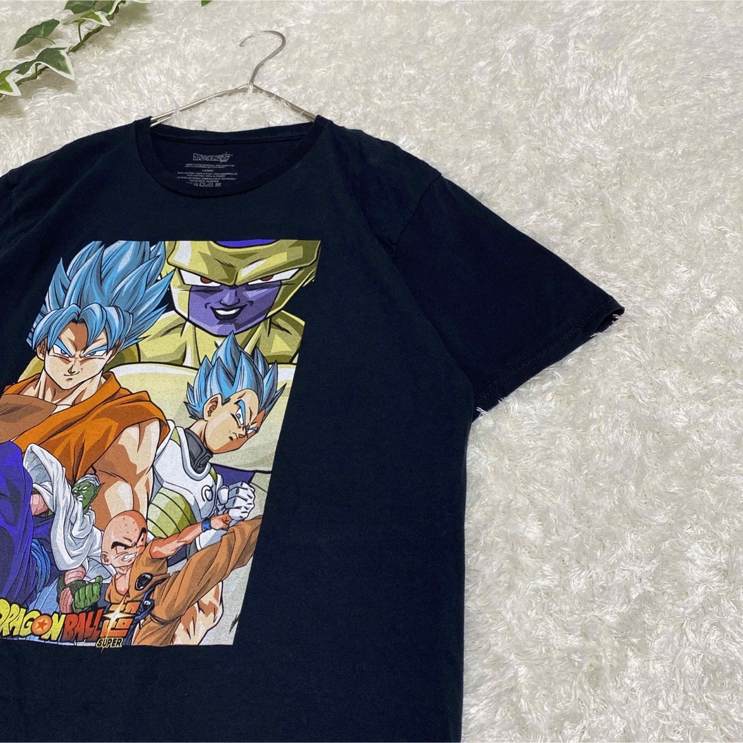 Tシャツ　ドラゴンボール　孫悟アニメ　激レア　キャラクター　　お洒落