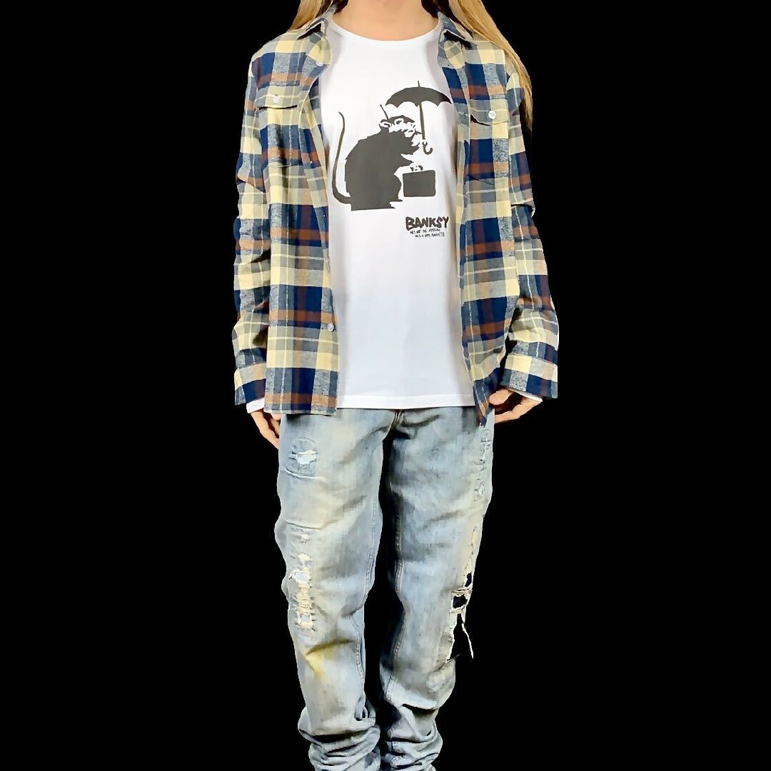 新品 バンクシー 東京 傘ネズミ ステンシル ゲリラ アート ロンT メンズのトップス(Tシャツ/カットソー(七分/長袖))の商品写真