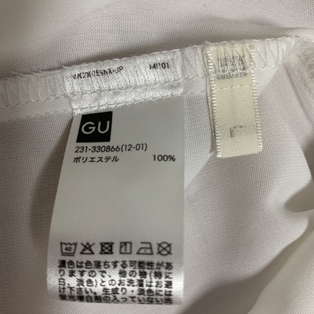 GU(ジーユー)のGU ブラウス レディースのトップス(シャツ/ブラウス(半袖/袖なし))の商品写真