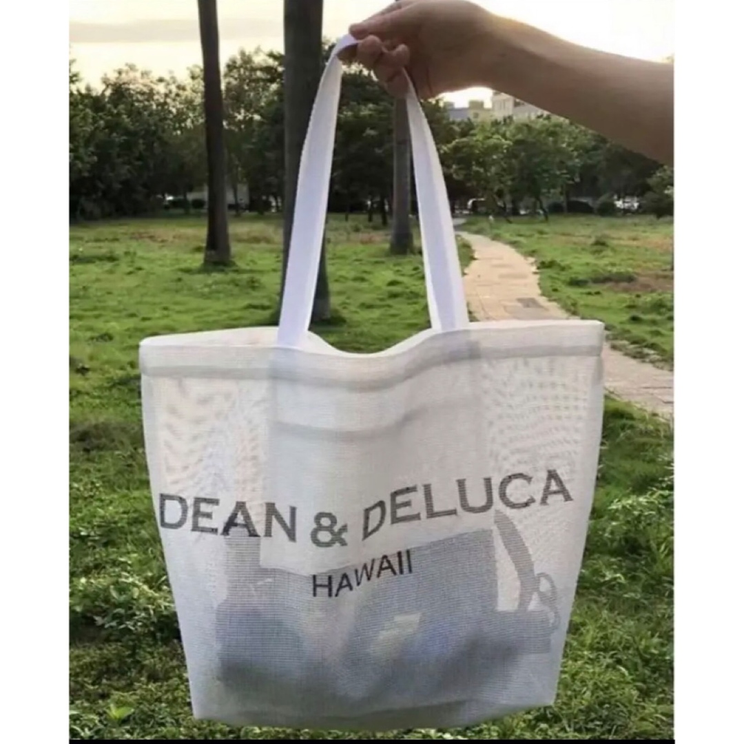 DEAN & DELUCA(ディーンアンドデルーカ)のメッシュDEAN&DELUCA ディーンアンドデルーカ　ホワイト　トートバッグL レディースのバッグ(トートバッグ)の商品写真