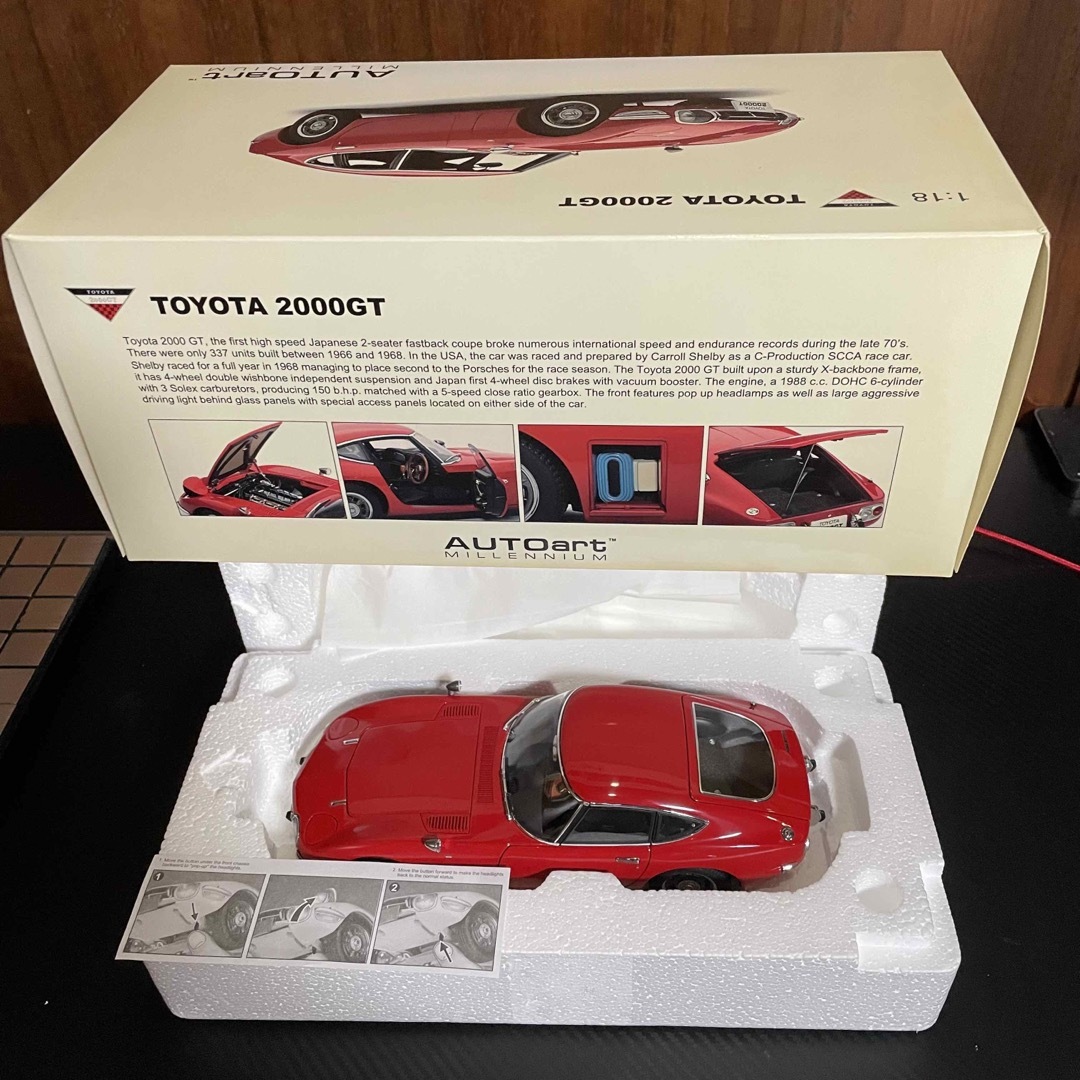 AUTOart - 未展示品 オートアート1/18 トヨタ 2000GT レッドの通販 by