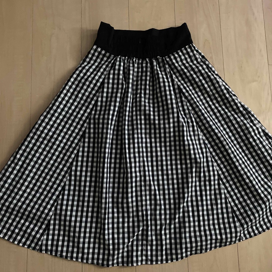 新品未使用 黒Aラインスカート - ひざ丈スカート