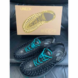 KEEN - 値下げ中 ほぼ未使用 KEEN ユニーク Atmos ブラックグリーン 