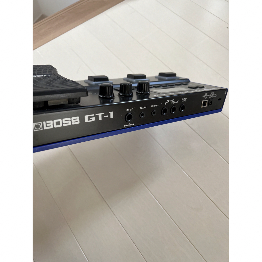 BOSS(ボス)のBOSS GT-1 マルチエフェクター 楽器のギター(エフェクター)の商品写真