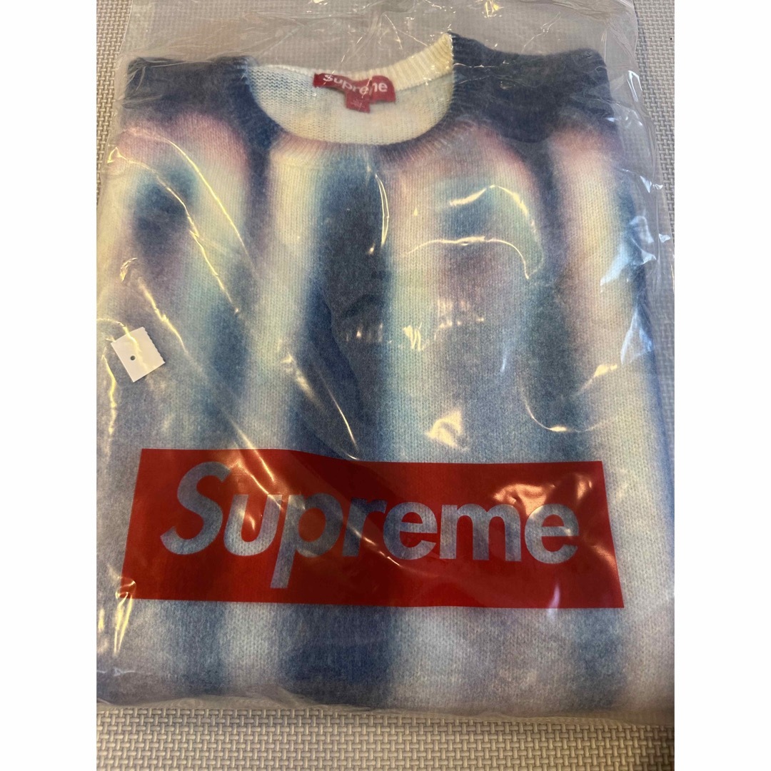 supreme blurred logo sweater