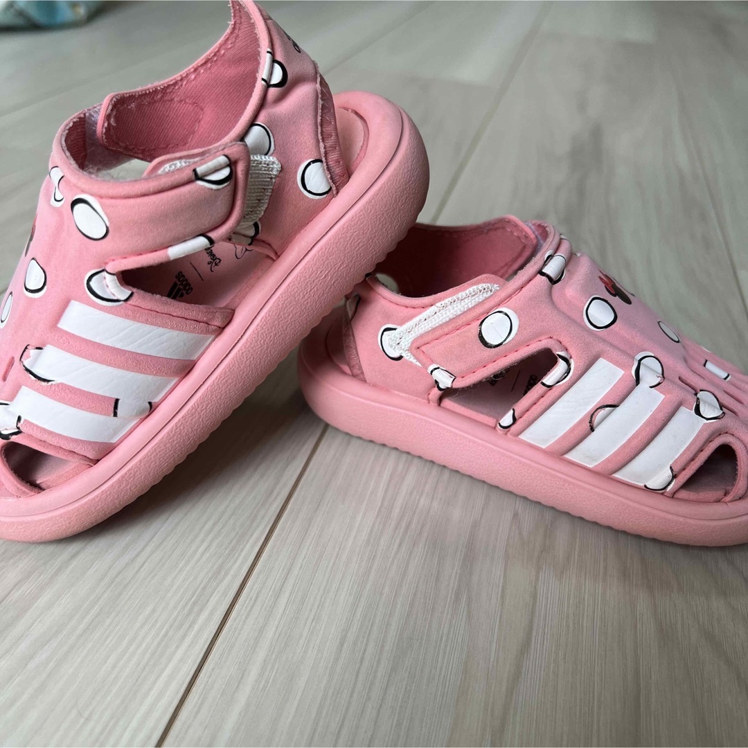 adidas(アディダス)のadidas ミニーちゃん　サンダル　13cm キッズ/ベビー/マタニティのベビー靴/シューズ(~14cm)(サンダル)の商品写真