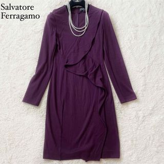 Salvatore Ferragamo - 大きいサイズ 美品 フェラガモ ラップ風