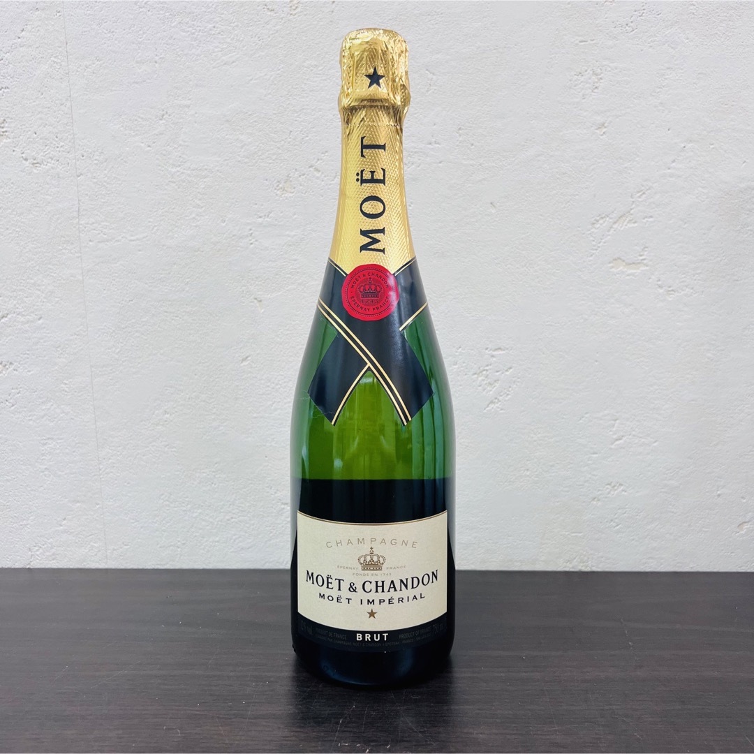 MOËT & CHANDON(モエエシャンドン)の未開栓 モエ シャンドン　8本セット  食品/飲料/酒の酒(シャンパン/スパークリングワイン)の商品写真