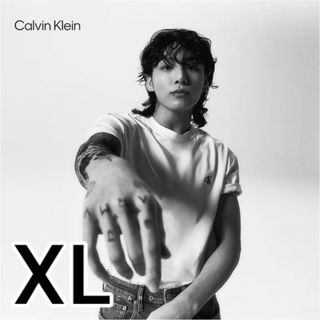 カルバンクライン(Calvin Klein)の新品 Calvin Klein カルバンクライン　Tシャツ グク　BTS XL(Tシャツ/カットソー(半袖/袖なし))