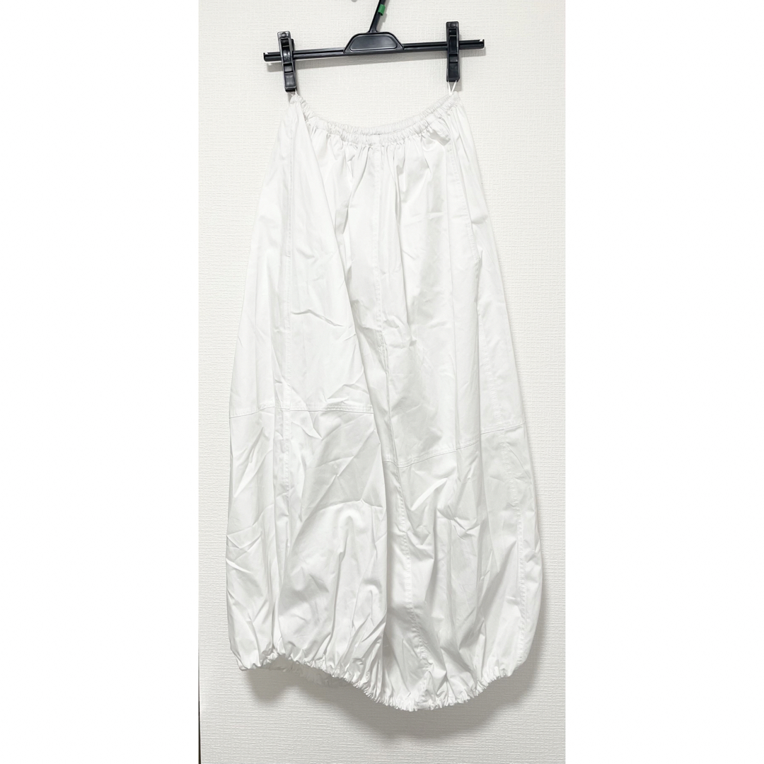 ZARA(ザラ)のZARA　ザラ　ストッパーディテール ミディスカート　M-L (M-L 号) レディースのスカート(ロングスカート)の商品写真