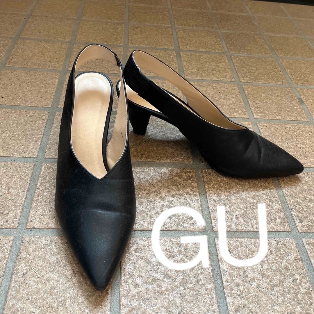 GU(ジーユー)のパンプス  GU 黒 レディースの靴/シューズ(ハイヒール/パンプス)の商品写真