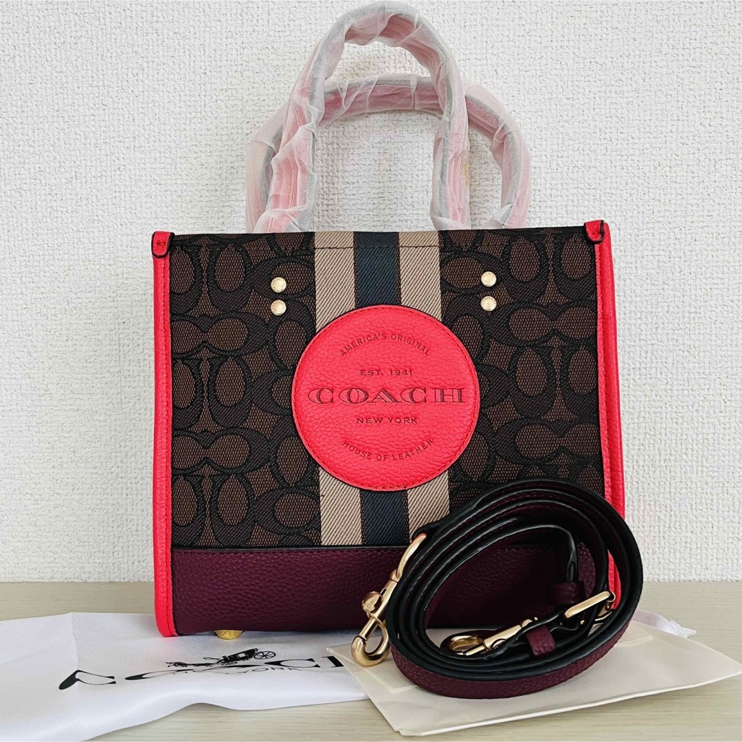 新品未使用】coach トートバッグ - ショルダーバッグ 新品未使用】coach トートバッグ - ショルダーバッグ