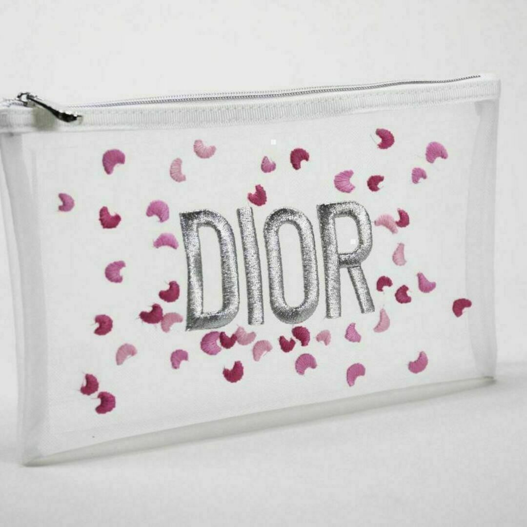 Dior(ディオール)のkbx ”箱付き”新品未使用本物　Dior ディオール　ノベルティポーチ レディースのファッション小物(ポーチ)の商品写真