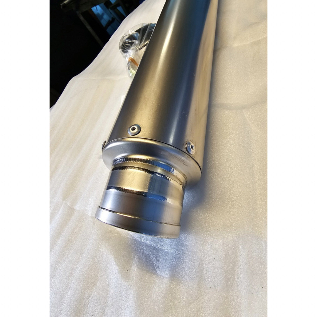 チタンサイレンサー汎用 全長470 外径84 差込60.5 チタンサイレンサー汎用 全長470 外径84 差込60.5