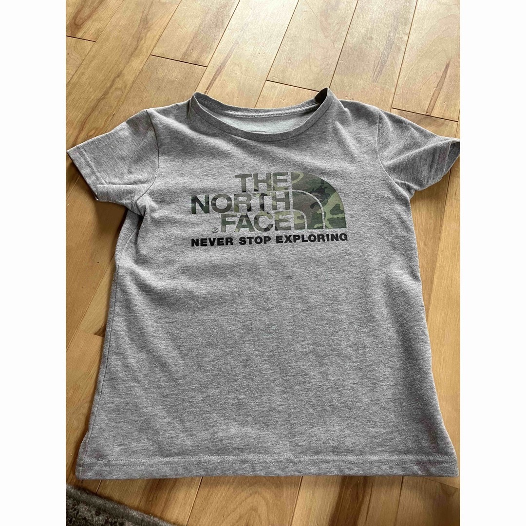 THE NORTH FACE - 120 Tシャツ グレーの通販 by mai|ザノースフェイス ...
