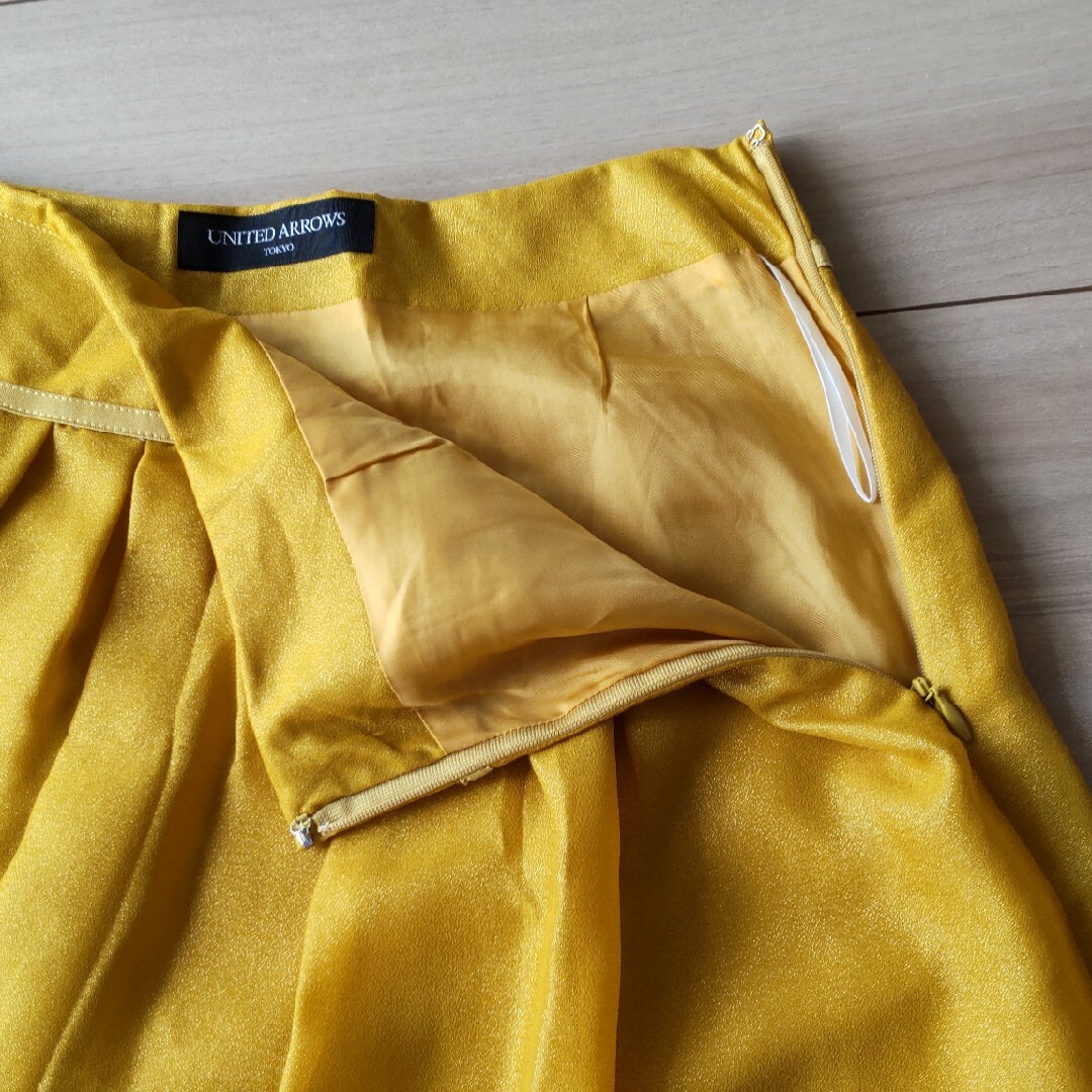 UNITED ARROWS(ユナイテッドアローズ)のUNITED ARROWSのスカート レディースのスカート(ひざ丈スカート)の商品写真