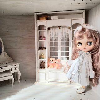 ♡どこでもドルハ気分♡棚付き窓辺ホワイト