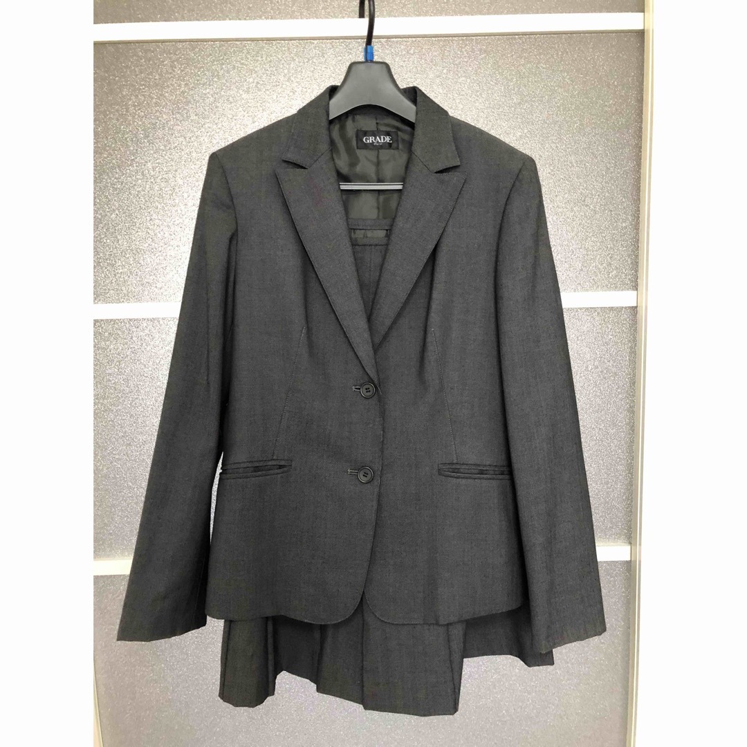 スーツ🩶グレー🩶事務服🩶 レディースのフォーマル/ドレス(スーツ)の商品写真