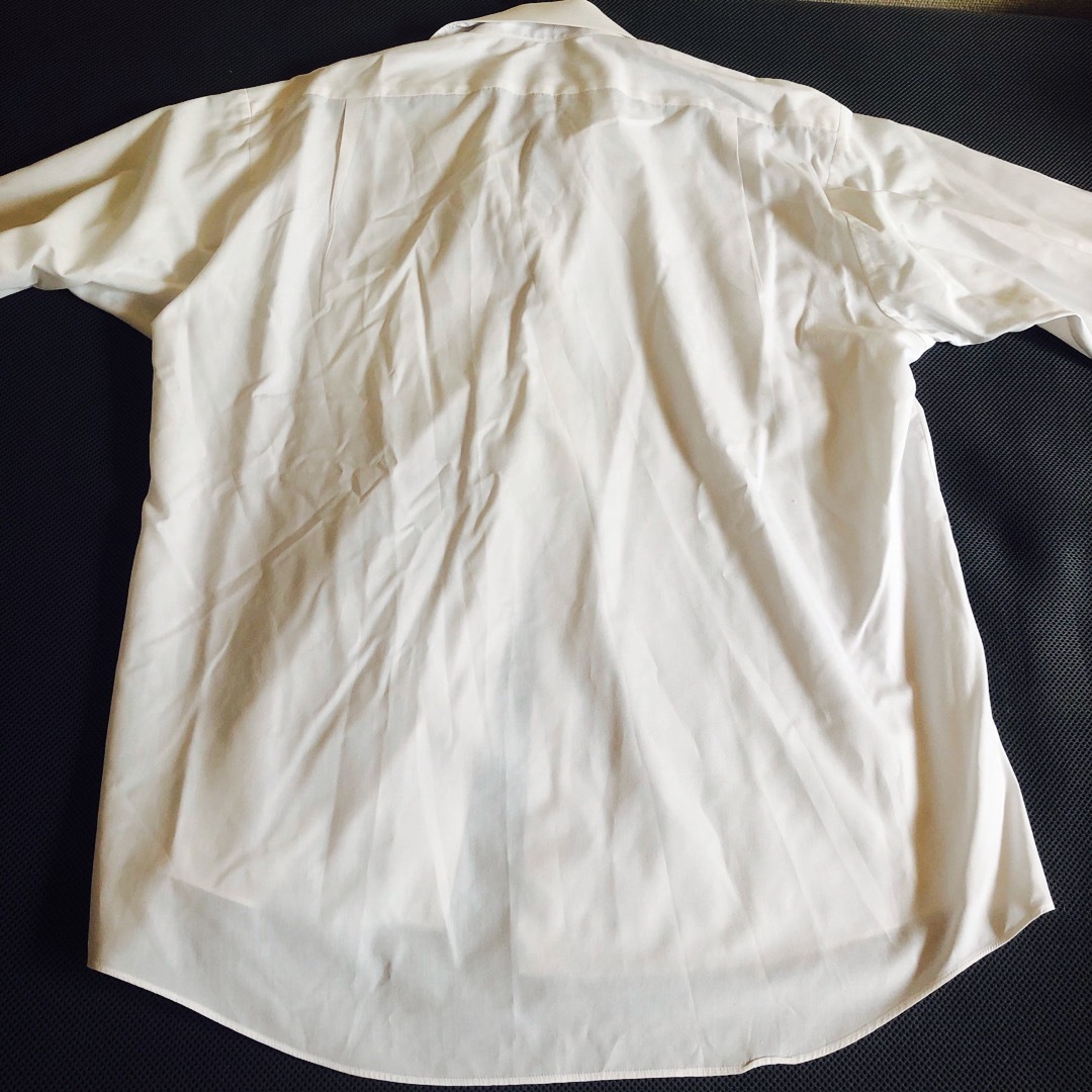 PLAYBOY(プレイボーイ)のPLAYBOY ホワイトワイシャツ メンズのトップス(シャツ)の商品写真