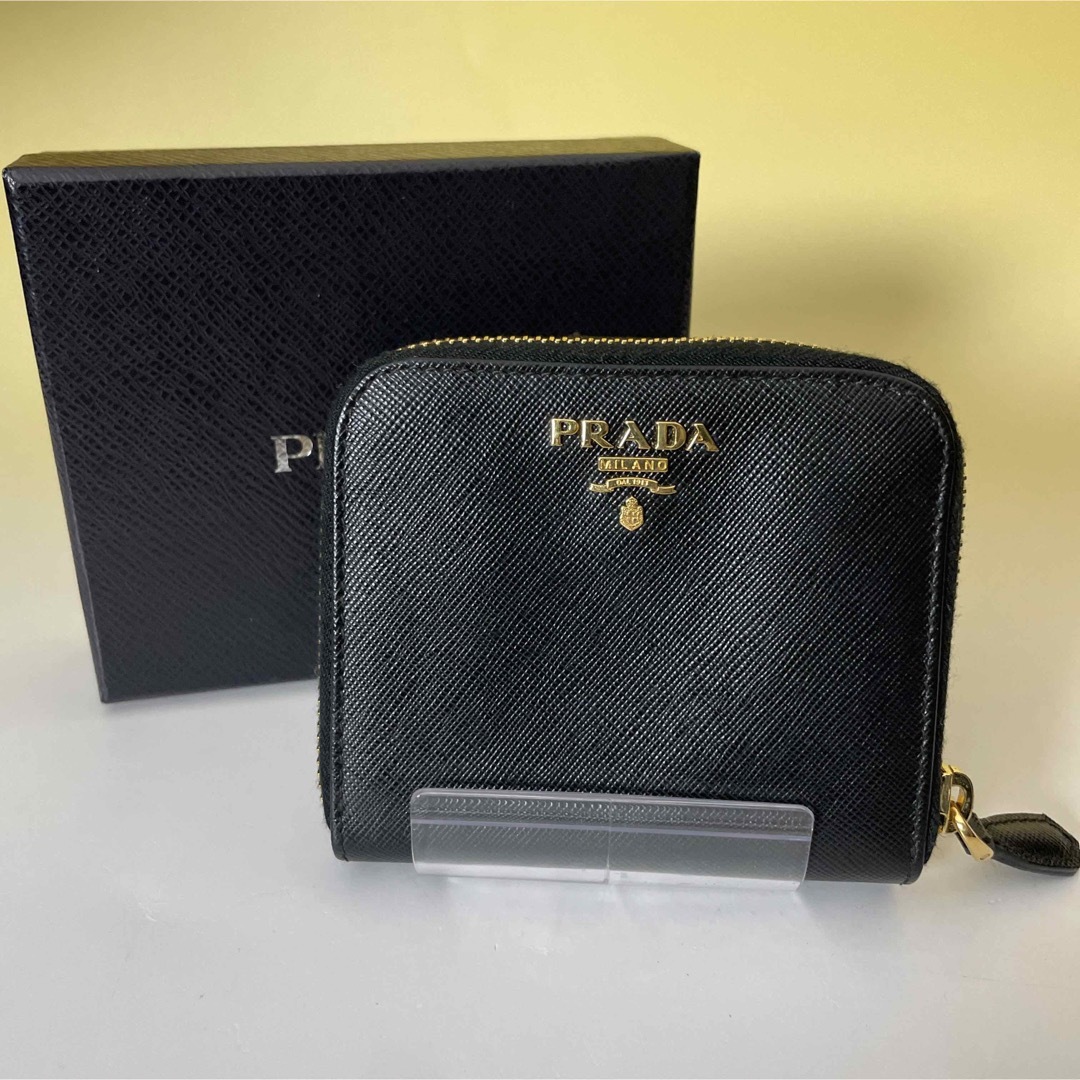 PRADA - prada 極美品 黒 財布 サフィアーノ メタル コンパクト プラダ
