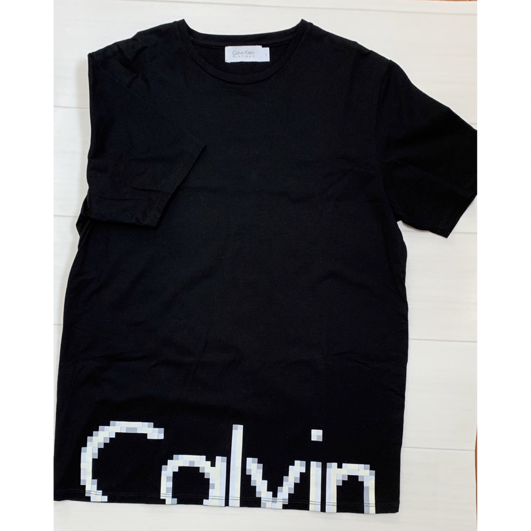 Calvin Klein(カルバンクライン)のCalvin Klein platinum Tシャツ　Lサイズ メンズのトップス(Tシャツ/カットソー(半袖/袖なし))の商品写真