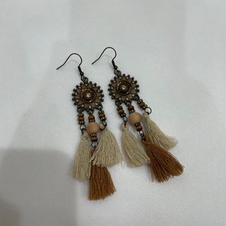 ピアス(ピアス)