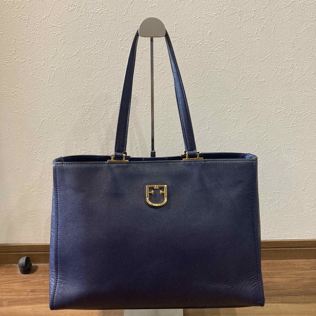 美品☆FURLAフルラ トートバッグ レザーブラック ゴールド金具 大容量-