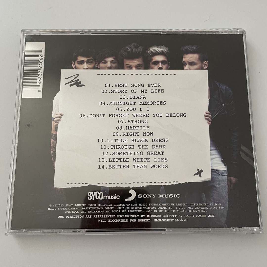 【CD】ONE DIRECTION--MIDNIGHT MEMORIES-- エンタメ/ホビーのCD(その他)の商品写真