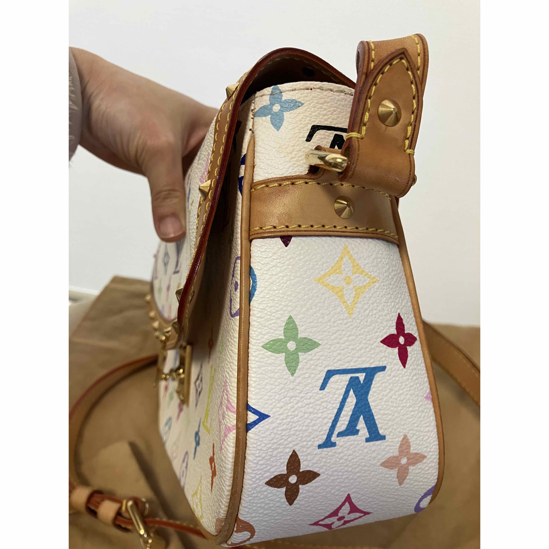 LOUIS VUITTON(ルイヴィトン)のルイヴィトン　マルチカラー　ソローニュ レディースのバッグ(ショルダーバッグ)の商品写真