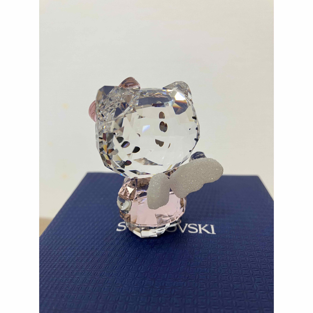 SWAROVSKI(スワロフスキー)のスワロフスキー Swarovski ハローキティ 約5センチ 1191890  インテリア/住まい/日用品のインテリア小物(置物)の商品写真