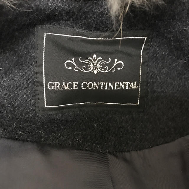 GRACE CONTINENTAL(グレースコンチネンタル)のグレースコンチネンタル  カルゼジャージ ポンチョコート レディースのジャケット/アウター(毛皮/ファーコート)の商品写真