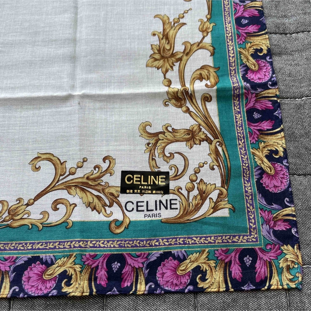 celine(セリーヌ)のCELINE セリーヌ ハンカチ 未使用品 花柄  レディースのファッション小物(ハンカチ)の商品写真