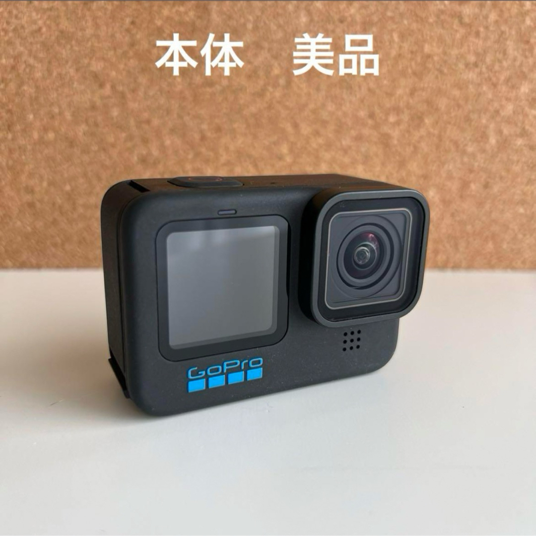 GoPro(ゴープロ)の日曜までSALE★ Go Pro HERO10 SDカード・純正アクセサリ付 スマホ/家電/カメラのカメラ(コンパクトデジタルカメラ)の商品写真