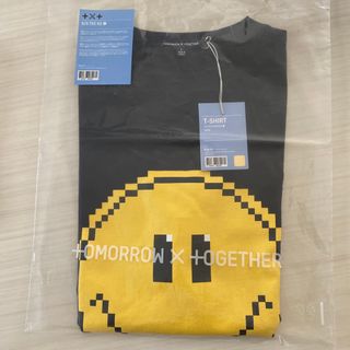 トゥモローバイトゥギャザー(TOMORROW X TOGETHER)のTXT Tシャツ　Lサイズ　ブルーアワー　公式グッズ(アイドルグッズ)