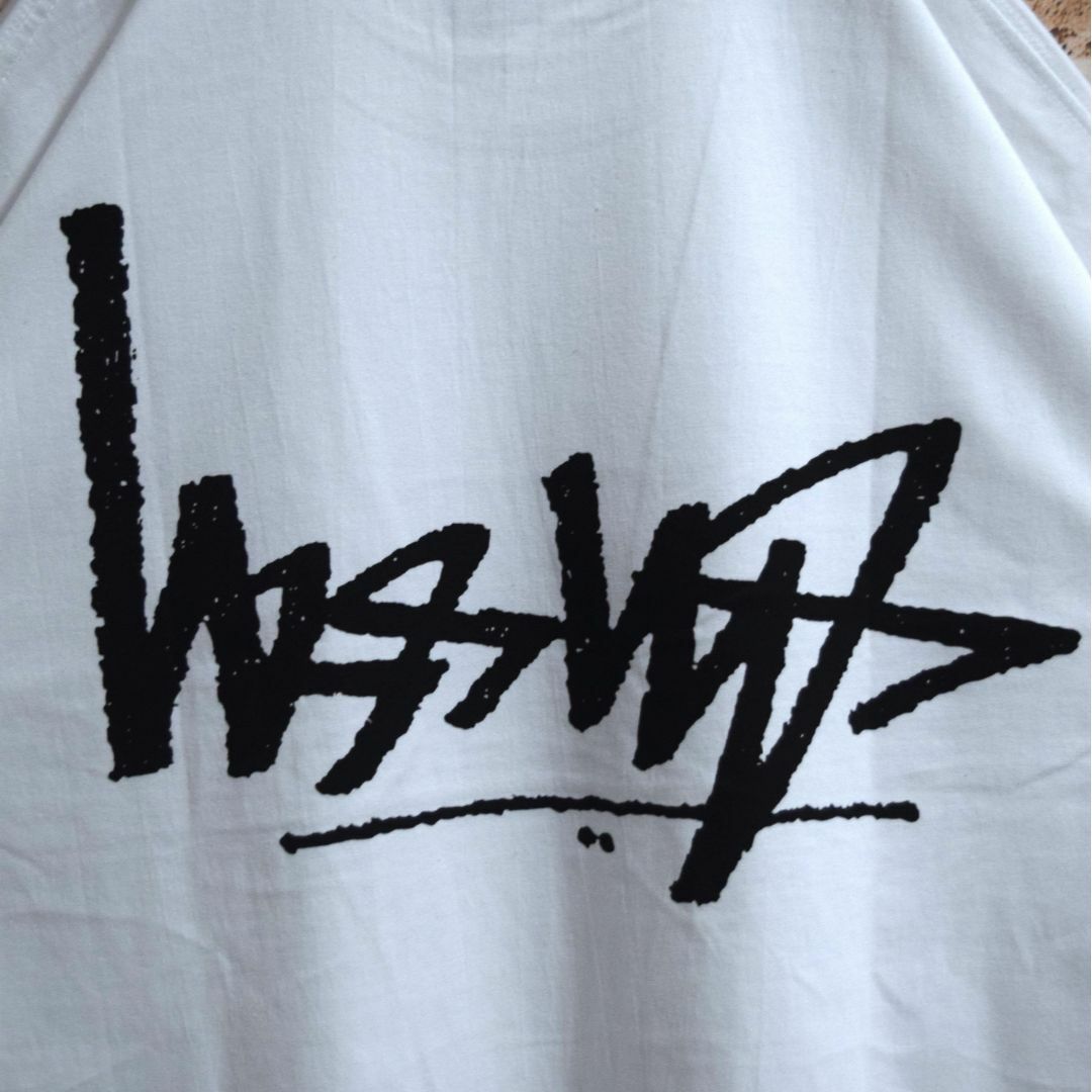 【新品】stussy Tシャツ　サイズM ホワイト 逆ロゴ