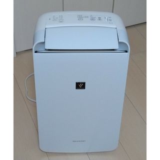 シャープ(SHARP)のSHARP Plasmacluster CM-L100除湿機(加湿器/除湿機)