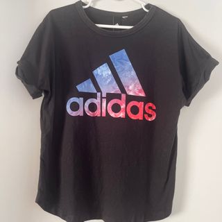 アディダス(adidas)のadidas 黒　Tシャツ　レディース(Tシャツ/カットソー(半袖/袖なし))