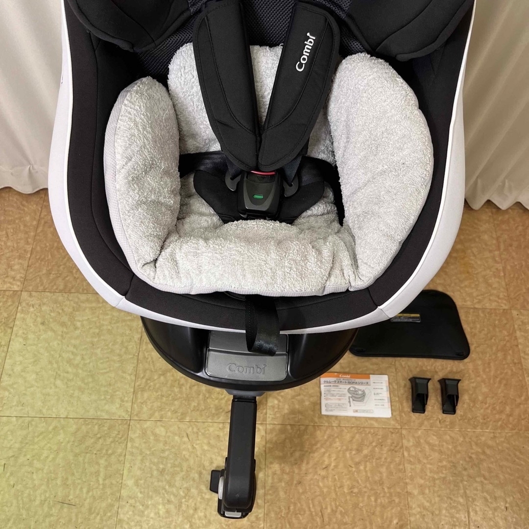 ☆美品☆コンビ WL 新生児OK クルムーヴ スマート ISOFIX 1秒タオル-