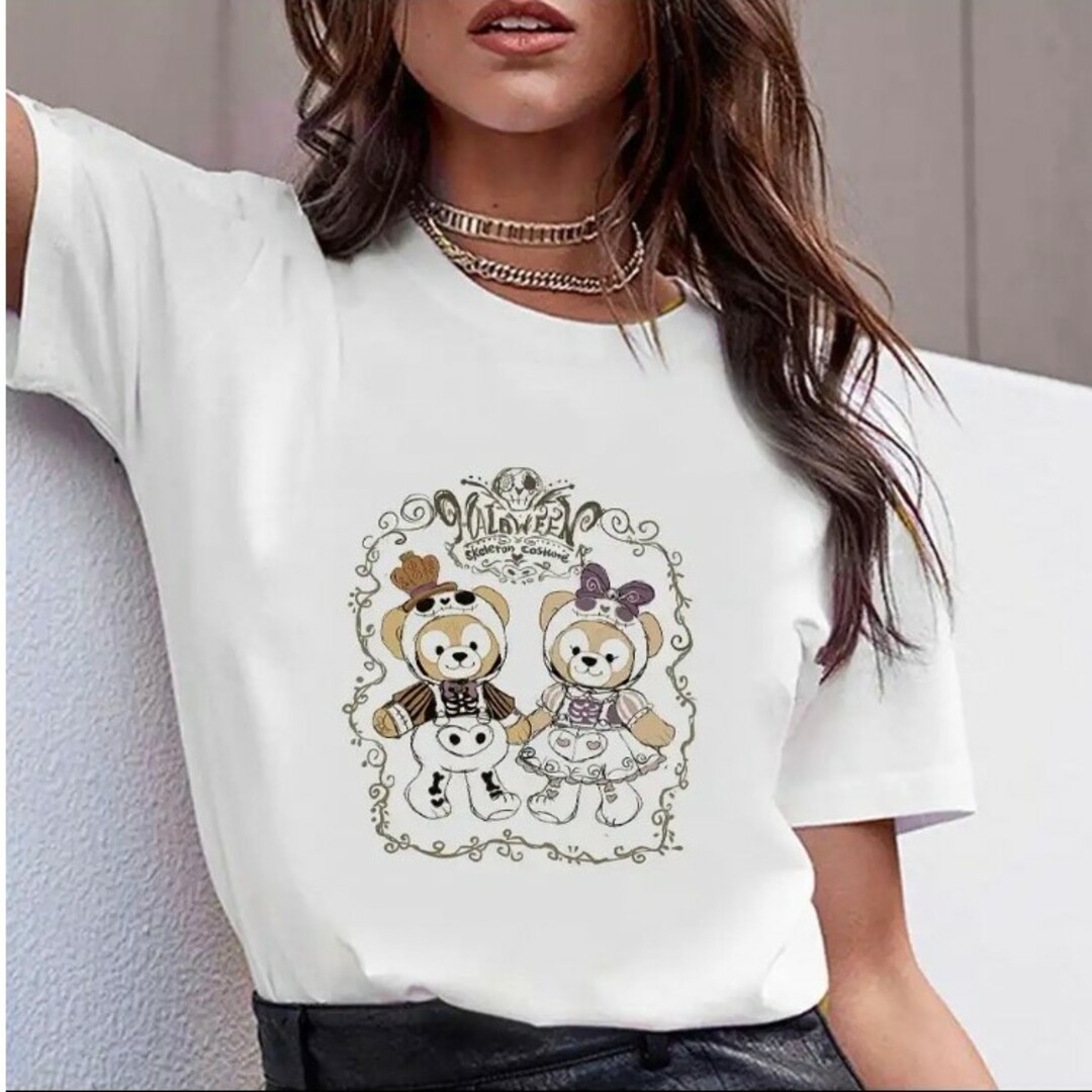 Disney(ディズニー)のディズニーダッフィーフレンズTシャツ ハロウィンにも　ダッフィーシェリーメイ レディースのトップス(Tシャツ(半袖/袖なし))の商品写真