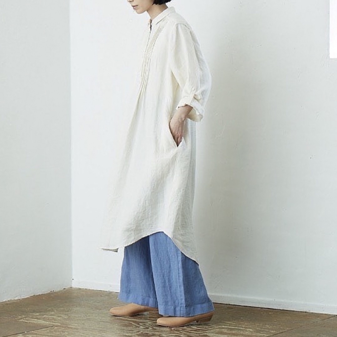 ikkuna(イクナ)のikkuna pin-tucked shirts dress レディースのワンピース(ロングワンピース/マキシワンピース)の商品写真